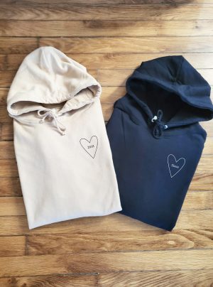 Sweat personnalisable avec capuche “Coeur amour” unisex